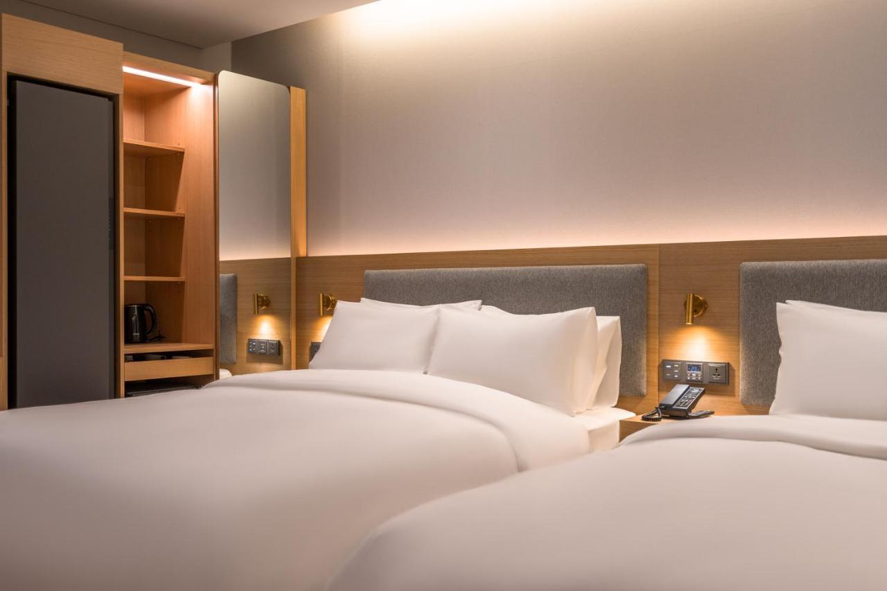 Comfort Inn Yeouido Seoul Exterior photo
