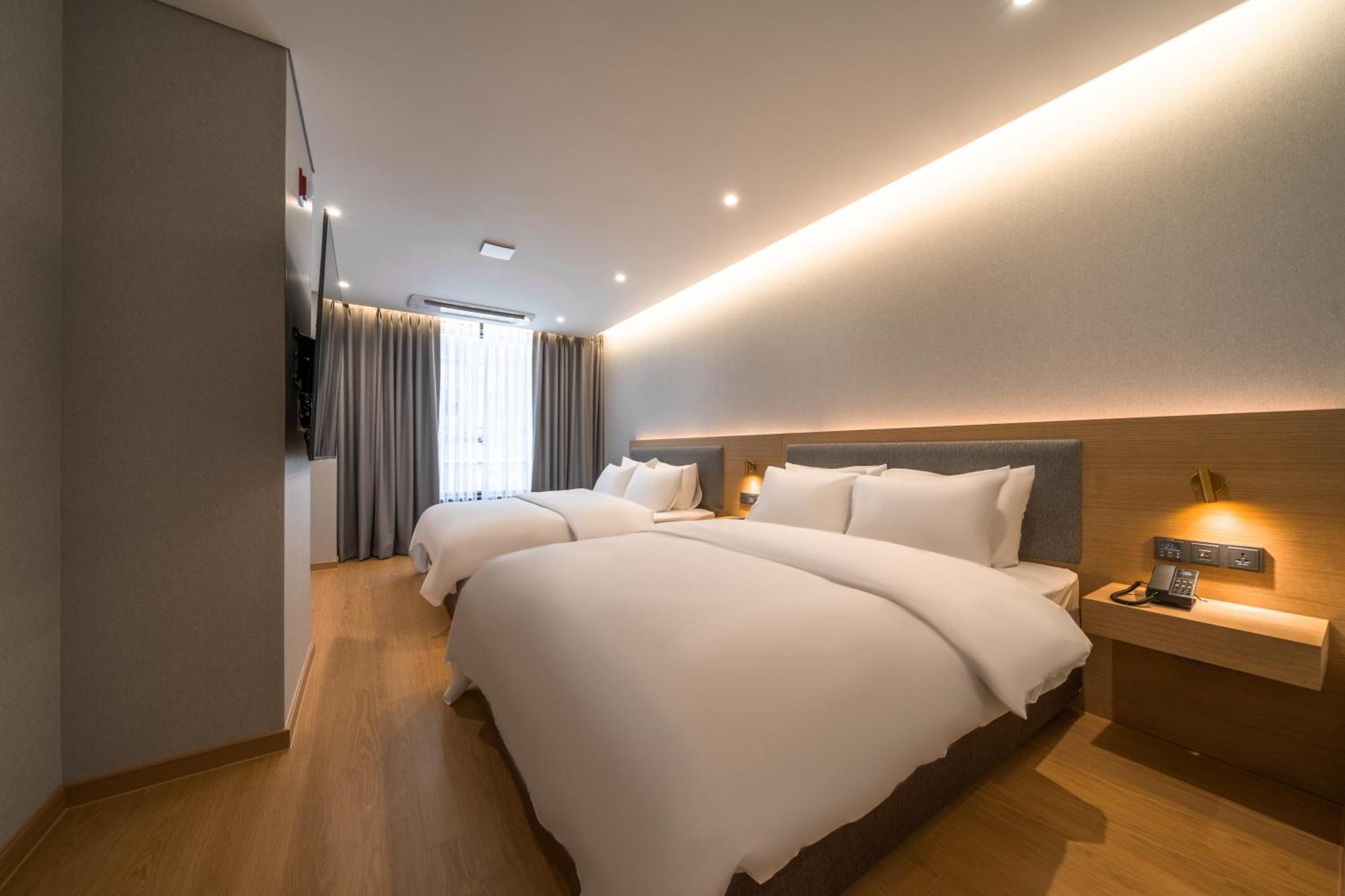 Comfort Inn Yeouido Seoul Exterior photo