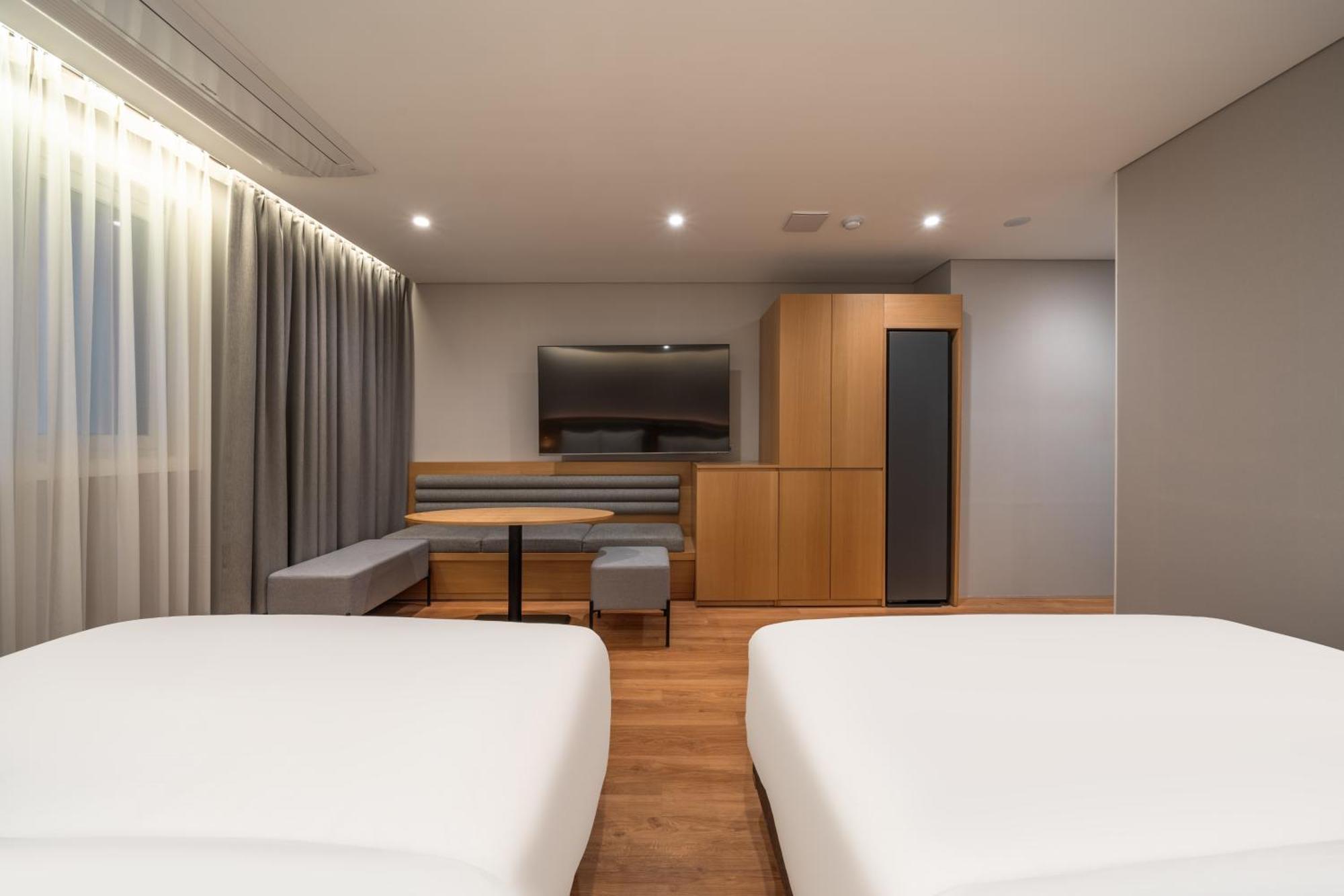 Comfort Inn Yeouido Seoul Exterior photo
