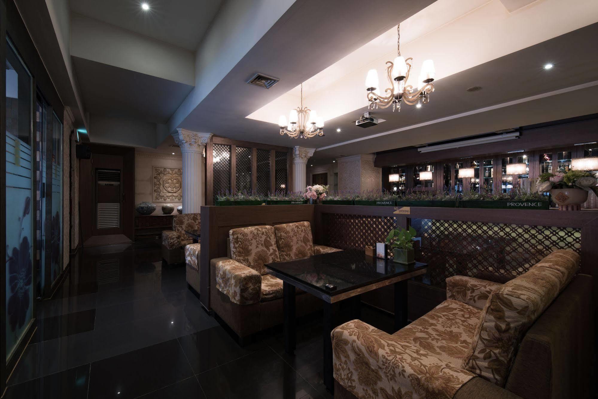 Comfort Inn Yeouido Seoul Exterior photo