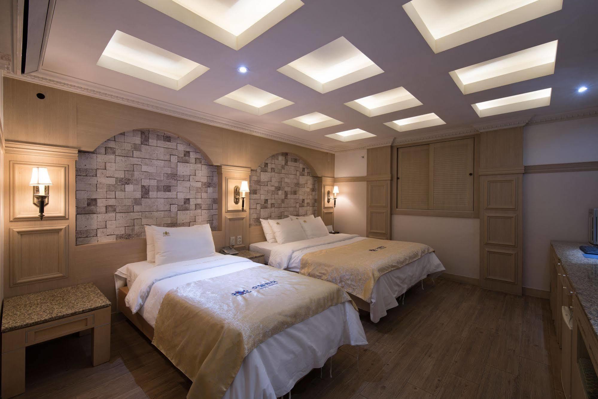 Comfort Inn Yeouido Seoul Exterior photo